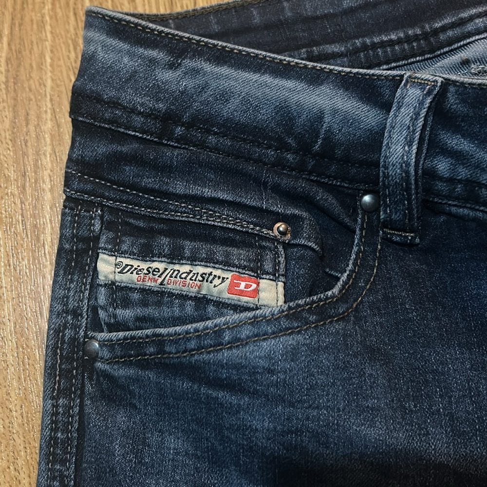 Diesel Industry Women’s Deep Blue Mid-High Rise Skinny Jeans Size 16Y - Picture 12 of 12